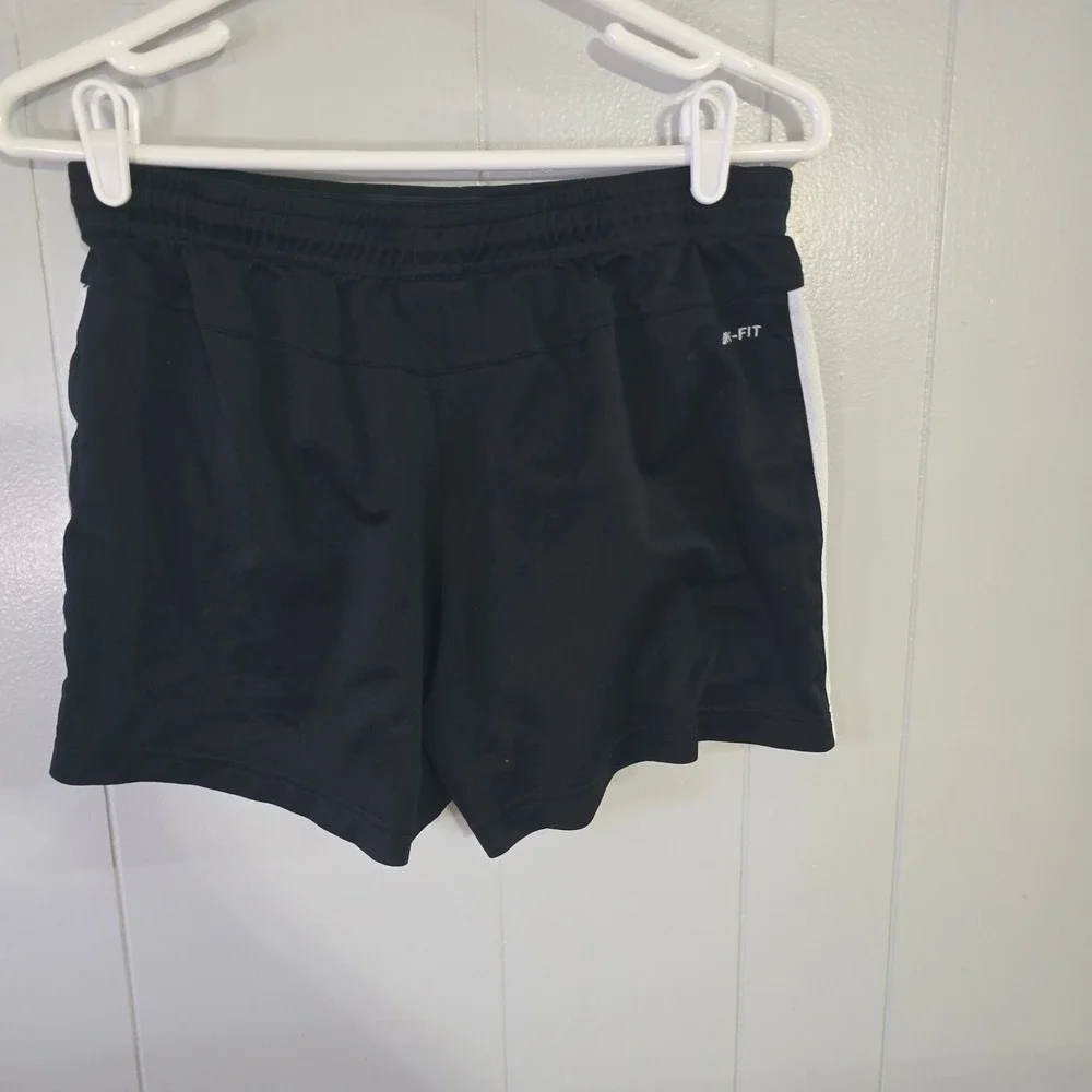 Nike BYU‎ Soccer Shorts Womens Medium Black Dri-FIT Athletic Side Stripe